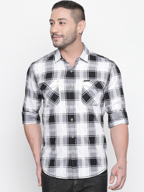 

Mufti Men Black & White Slim Fit Checked Casual Shirt