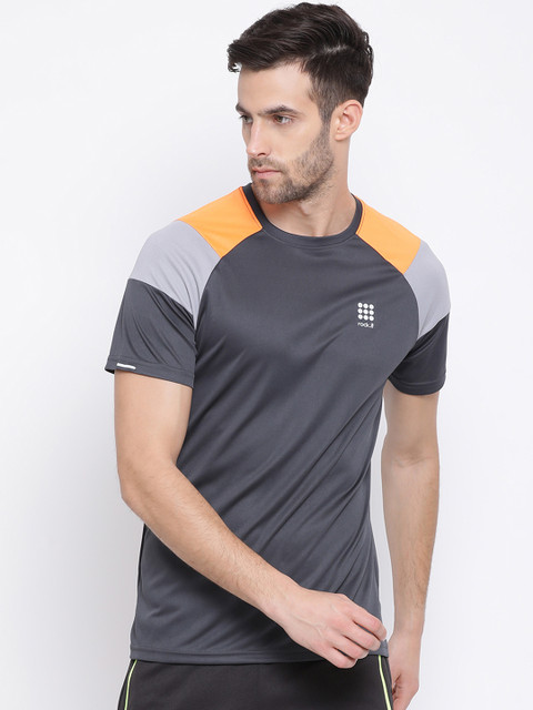

rock.it Men Grey Solid Round Neck T-shirt