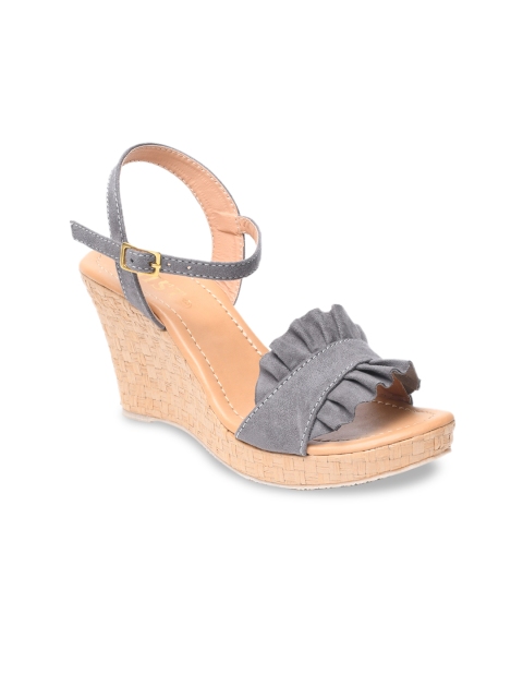 

GNIST Women Grey Suede Solid Heels