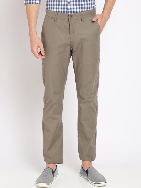 

Crocodile Men Beige Smart Slim Fit Solid Regular Trousers