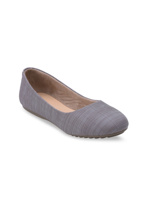 

SALARIO Women Grey Textured Ballerinas