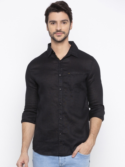 

SPYKAR Men Black Slim Fit Solid Casual Shirt