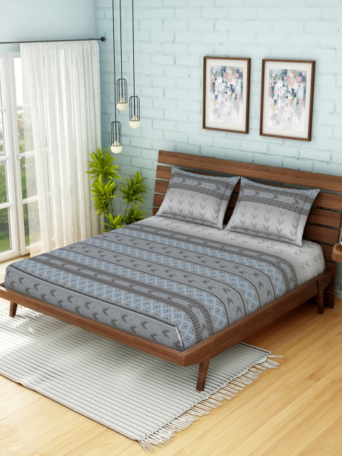 

SPACES Grey & Blue Geometric 210 TC Cotton 1 King Bedsheet with 2 Pillow Covers