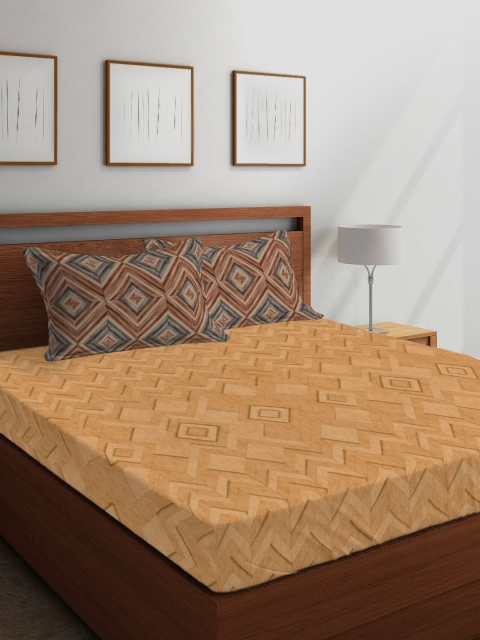 

Boutique Living India Camel Brown Geometric 300 TC Cotton 1 King Bedsheet with 2 Pillow Covers