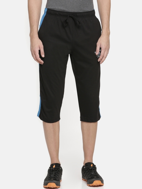 

Macroman M-Series Men Black Solid Regular Shorts