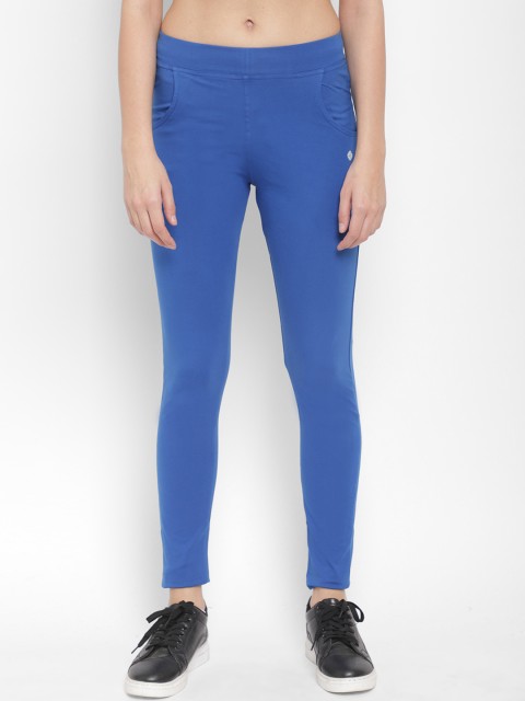 

Floret Women Blue Solid Slim-Fit Track Pants