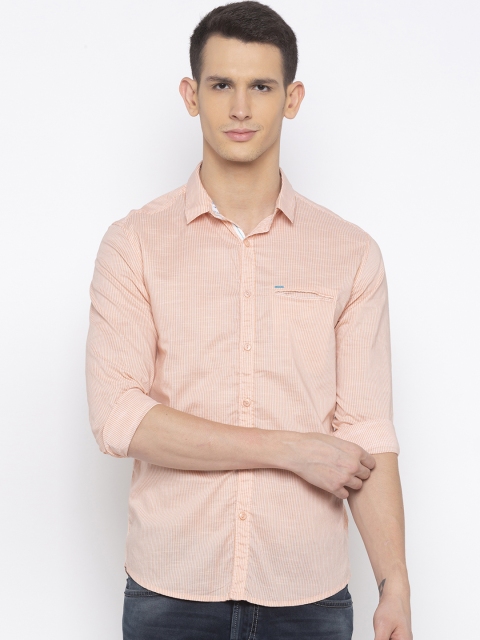 

SPYKAR Men Peach-Coloured & White Slim Fit Striped Casual Shirt
