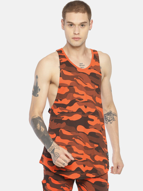 

KULTPRIT Men Orange & Grey Camouflage Printed Round Neck Slim Fit T-shirt