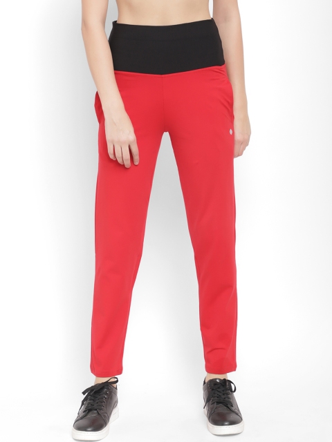 

Floret Women Red Solid Slim-Fit Track Pants