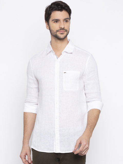 

SPYKAR Men White Slim Fit Solid Casual Shirt