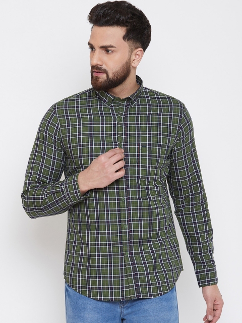 

Okane Men Green & White Slim Fit Checked Casual Shirt
