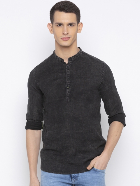 

SPYKAR Men Black Slim Fit Solid Denim Casual Shirt