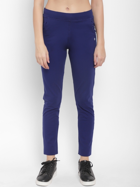 

Floret Women Blue Solid Slim-Fit Track Pants