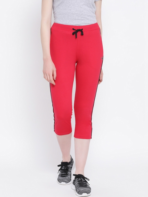 

Monte Carlo Women Pink Solid Regular Fit Capris