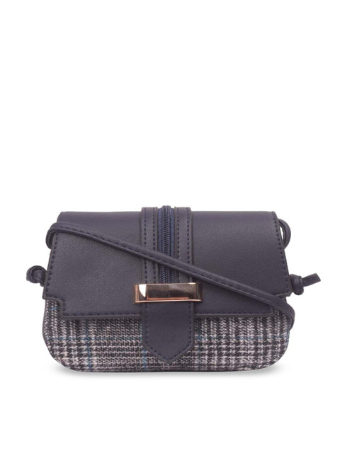 

Bagkok Navy Blue & Off-White Colourblocked Sling Bag