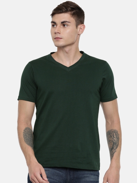 

Bushirt Men Green Solid V-Neck T-shirt
