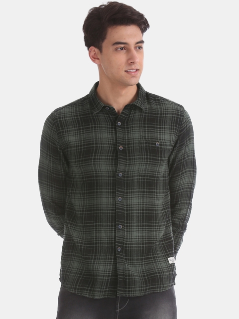 

Flying Machine Men Green & Black Regular Fit Checked Casual Shirt