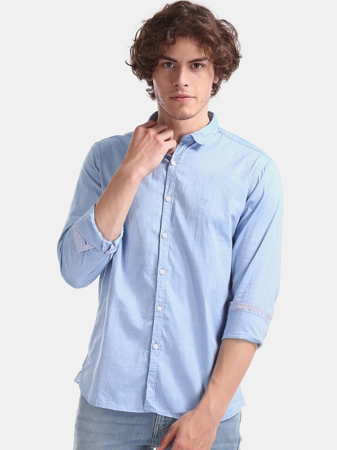 

Flying Machine Men Blue Regular Fit Solid Casual Shirt