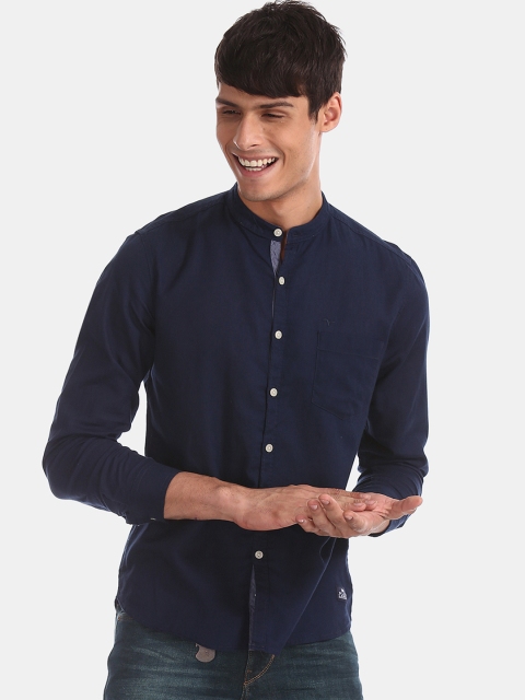

Flying Machine Men Blue Regular Fit Solid Casual Shirt