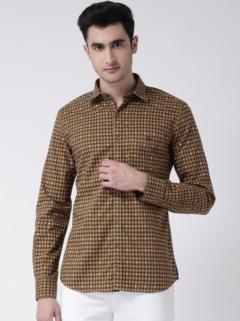 

Crimsoune Club Men Brown Smart Slim Fit Checked Casual Shirt