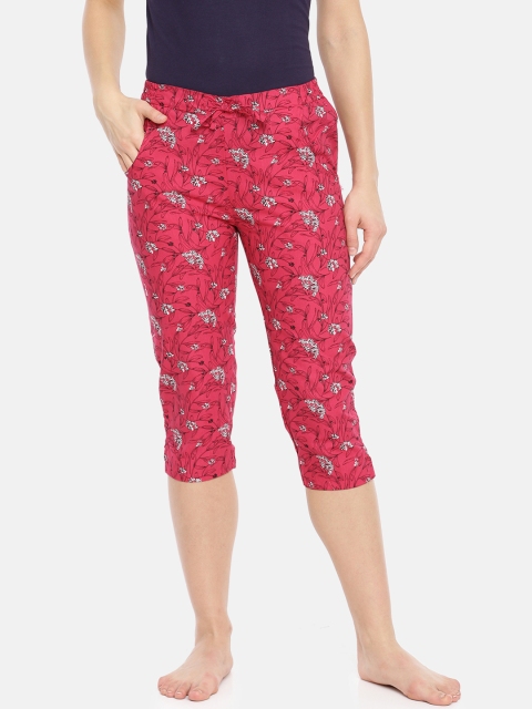 

Macrowoman W-Series Women Red Printed Lounge Capris