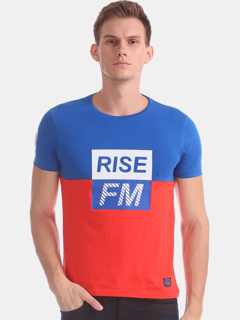 

Flying Machine Men Blue & Red Colourblocked Round Neck T-shirt
