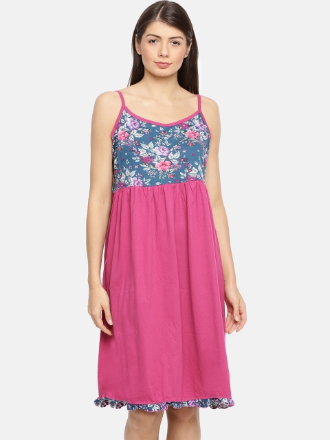 

Red Rose Magenta & Blue Printed Nightdress