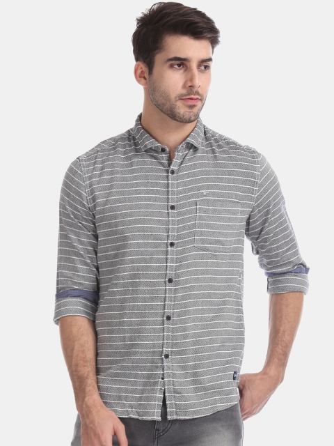 

Flying Machine Men Grey & White Regular Fit Striped Casual Shirt