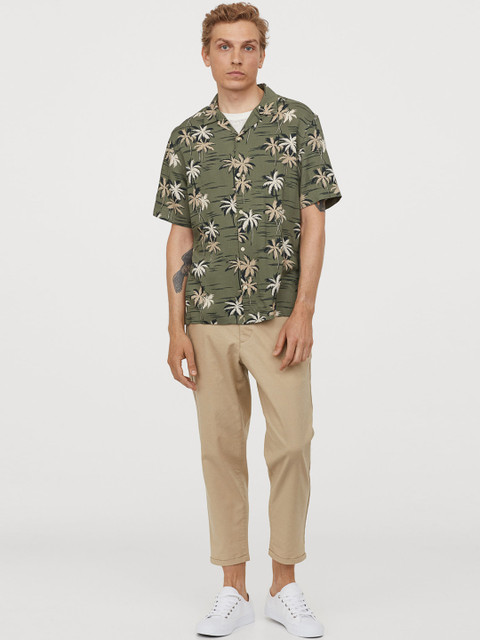 

H&M Men Beige Solid Linen-Blend Trousers