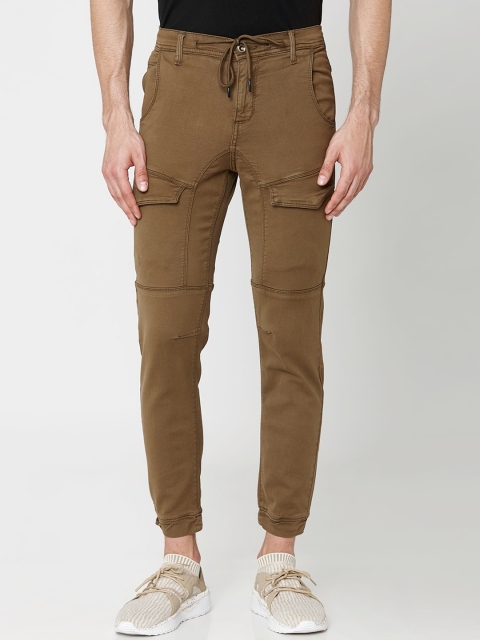 

Mufti Men Olive Green Jogger Mid-Rise Clean Look Stretchable Jeans