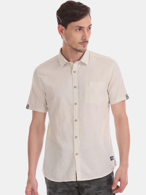 

Flying Machine Men Off-White Regular Fit Solid Casual Shirt