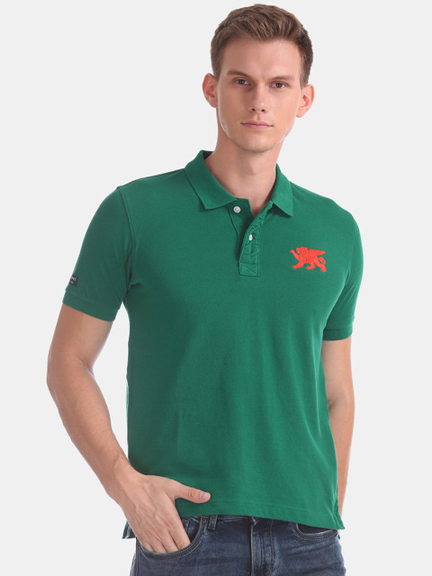 

Flying Machine Men Green Solid Polo Collar T-shirt