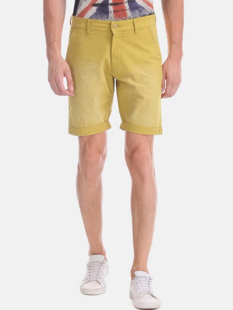 

Flying Machine Men Yellow Washed Regular Fit Shorts