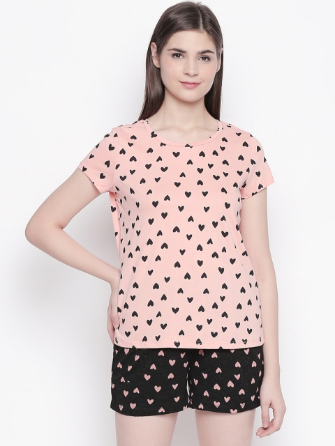 

Dreamz by Pantaloons Women Peach-Coloured & Black Printed Night Suit