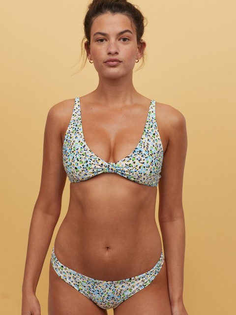 

H&M Women Off-White & Green Printed Bikini Bottoms 0739590036