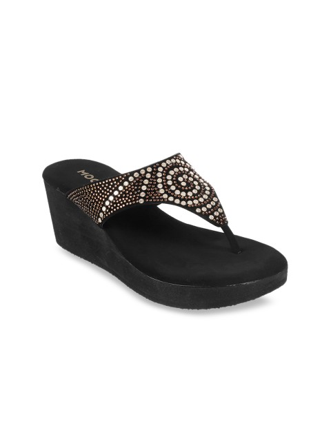 

Mochi Women Black & Gold-Toned Solid Sandals