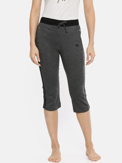 

Red Rose Women Charcoal Grey Solid Lounge Capri