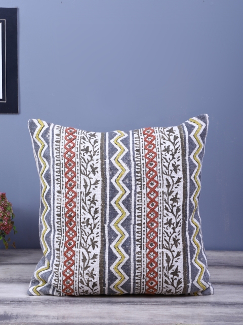 

eyda Cream-Coloured & Grey Set of Single Block Printed Square Cushion Covers