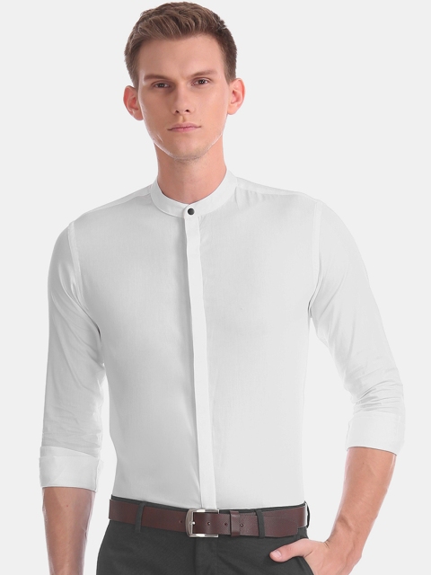 

Flying Machine Men White Slim Fit Solid Casual Shirt