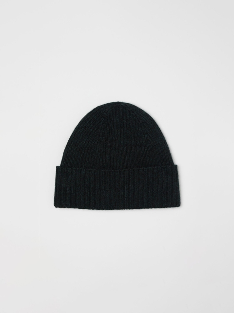 

H&M Men Green Cashmere Beanie