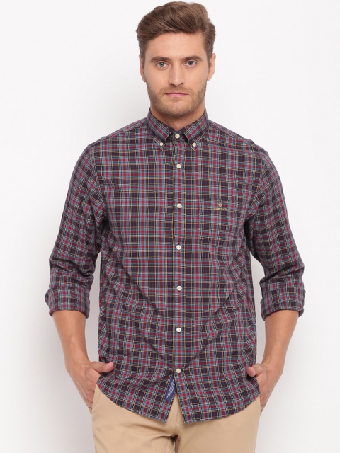 GANT Men Navy Blue & Red Regular Fit Checked Casual Shirt