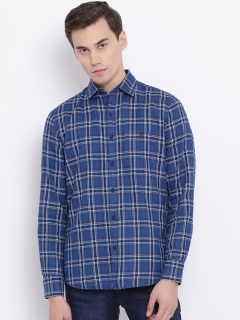 

Crimsoune Club Men Blue Smart Slim Fit Checked Casual Shirt