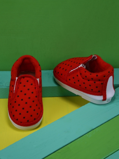 

CHiU Unisex Kids Red & Black Slip-On Sneakers