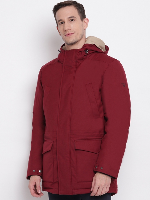 

GANT Men Red Solid Padded Jacket