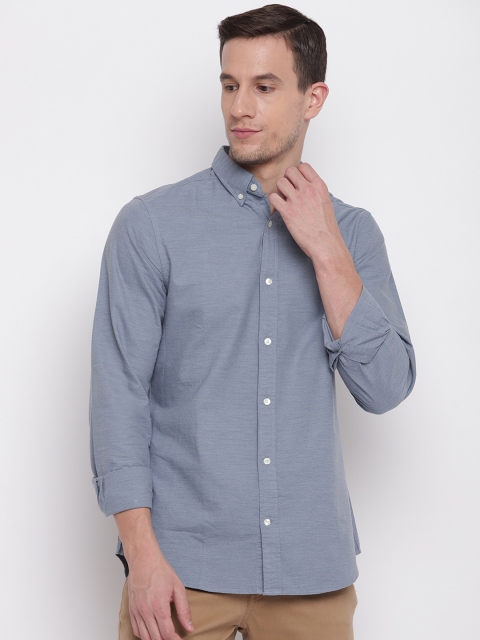 

GANT Men Blue Regular Fit Solid Casual Shirt