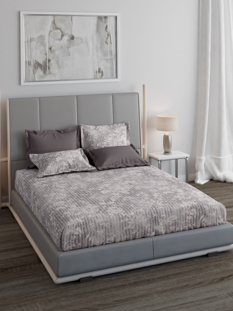 

Trident Grey & Off-White Floral 400 TC Cotton 1 King Bedsheet with 4 Pillow Covers