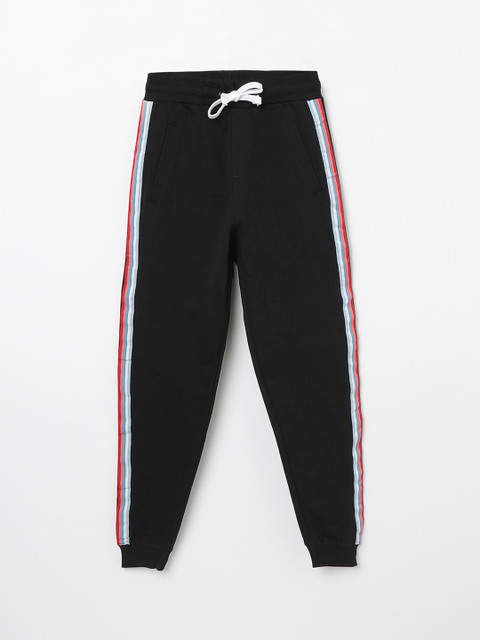 

Fame Forever by Lifestyle Boys Black Solid Slim-Fit Joggers