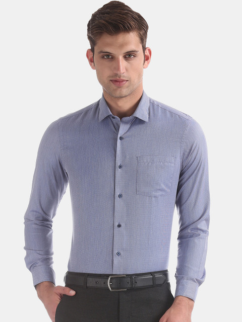 

Arrow Men Blue Slim Fit Solid Formal Shirt