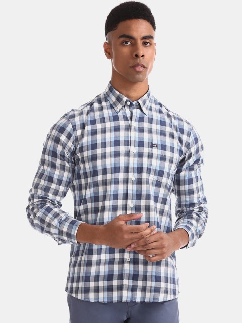 

Arrow Sport Men Navy Blue & White Regular Fit Checked Casual Shirt