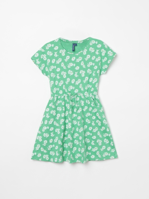 

Fame Forever by Lifestyle Girls Green Printed Fit and Flare Dress